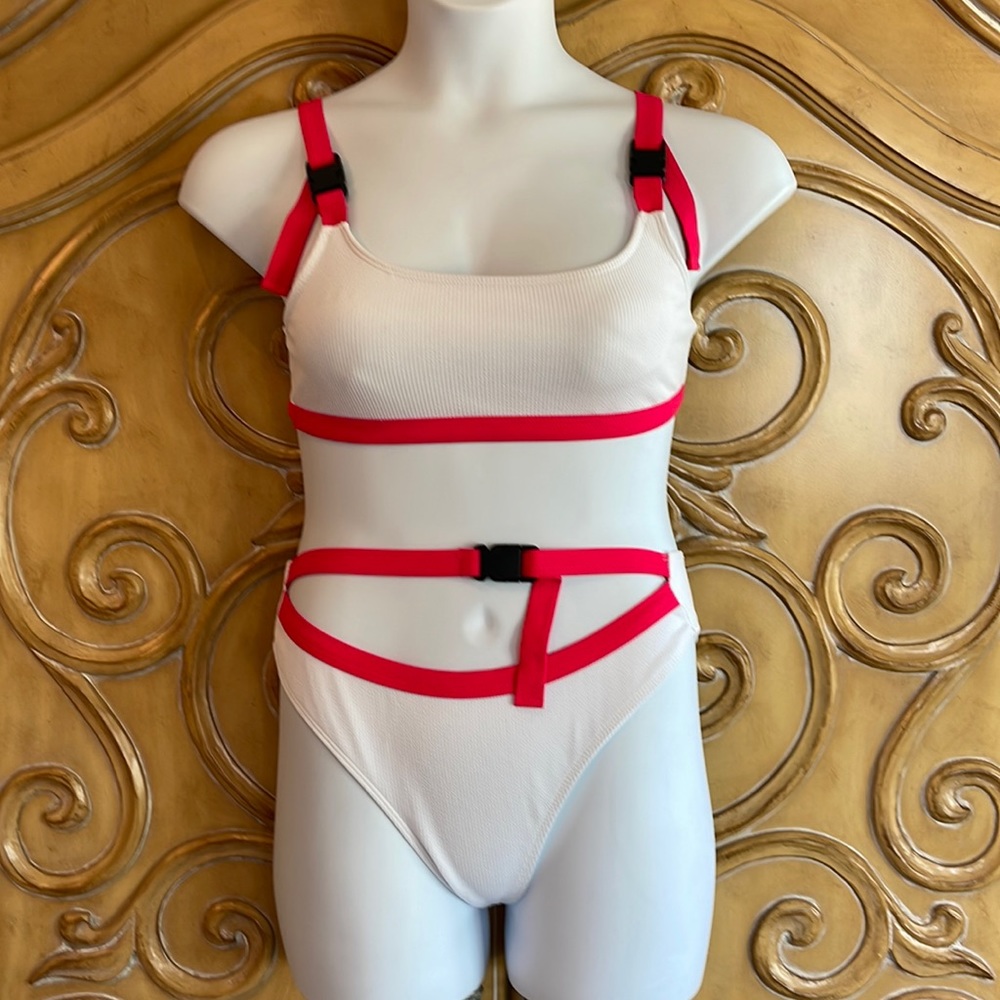 NWOT Ribbed White Bikini